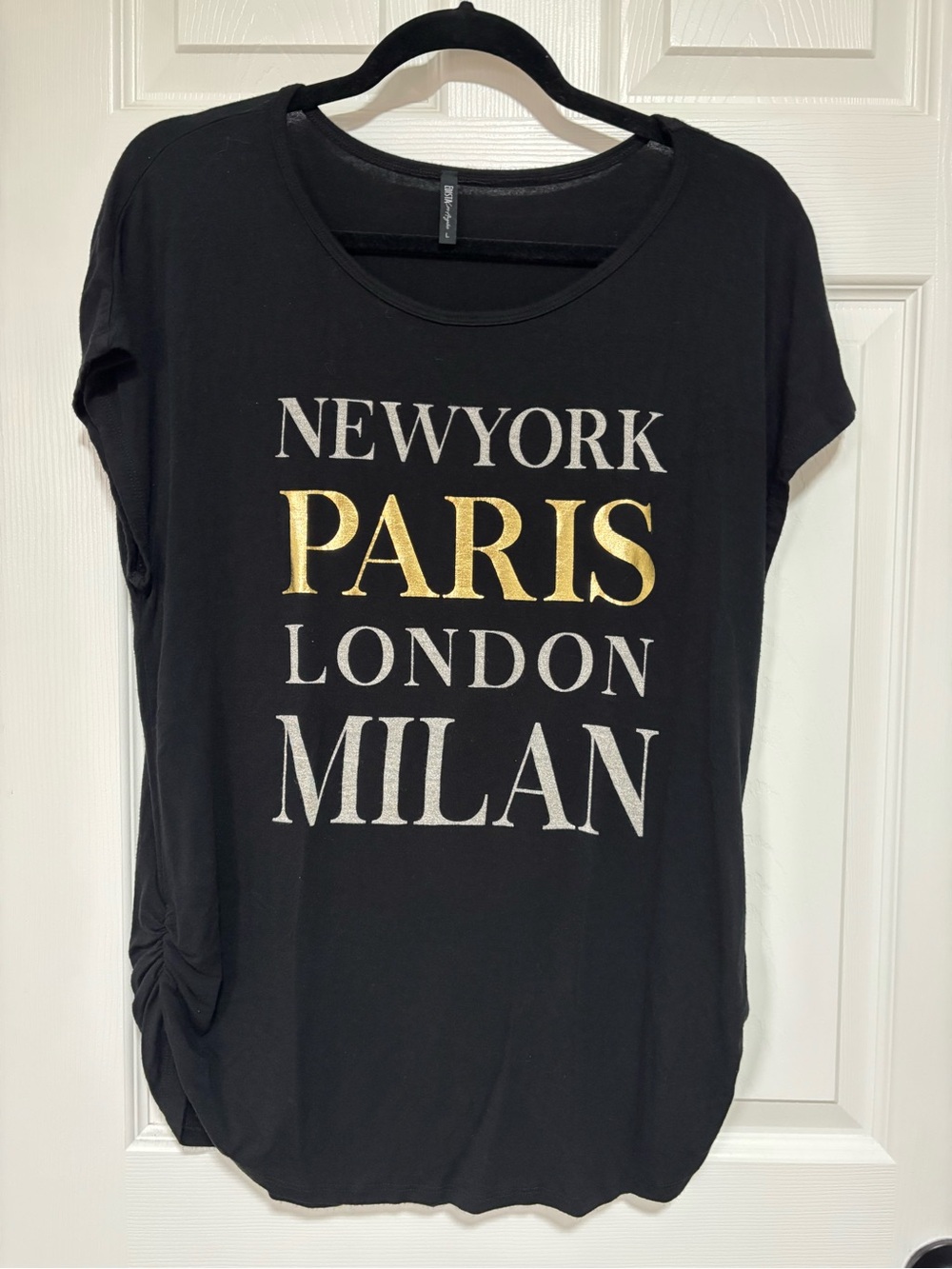 Black Short-Sleeve City Slogan Tee with Gold 'PARIS' Accent